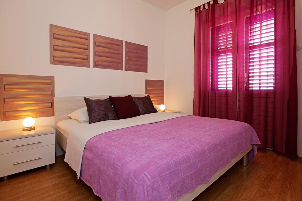 Katica Apartments Bol Kültér fotó
