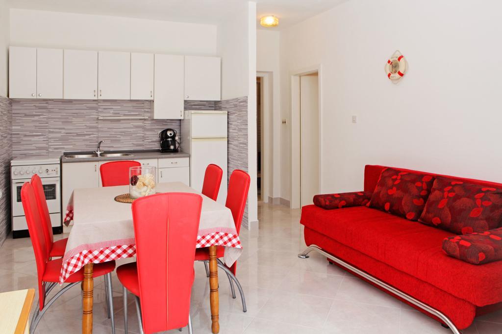 Katica Apartments Bol Kültér fotó